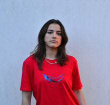 Load image into Gallery viewer, ESSENTIAL 2.0 SUBTROPIC Organic Red Tee Model Pic 4
