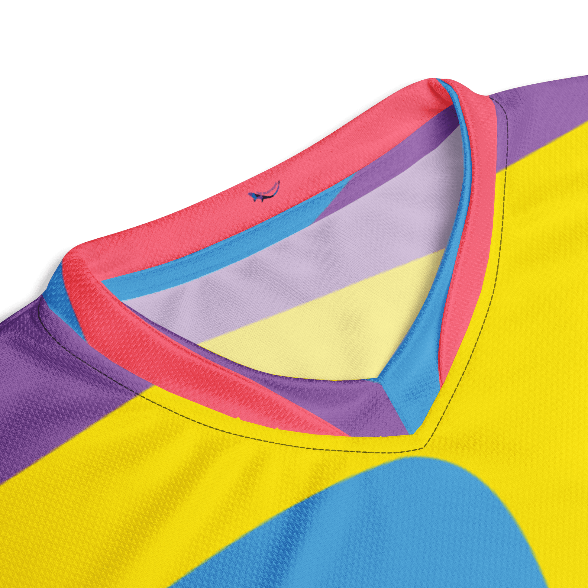 Recycled Sinharaja Tee Front Collar